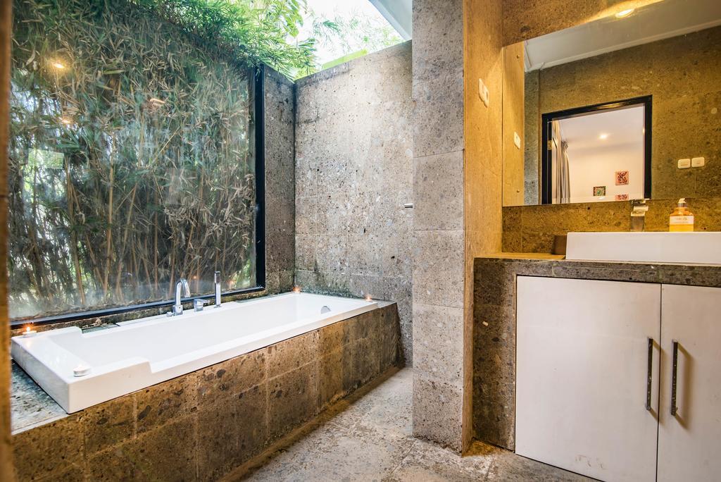 Stunning Villa Lily ロヴィーナ エクステリア 写真